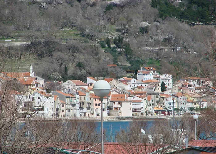Fran I Apartamento Baška